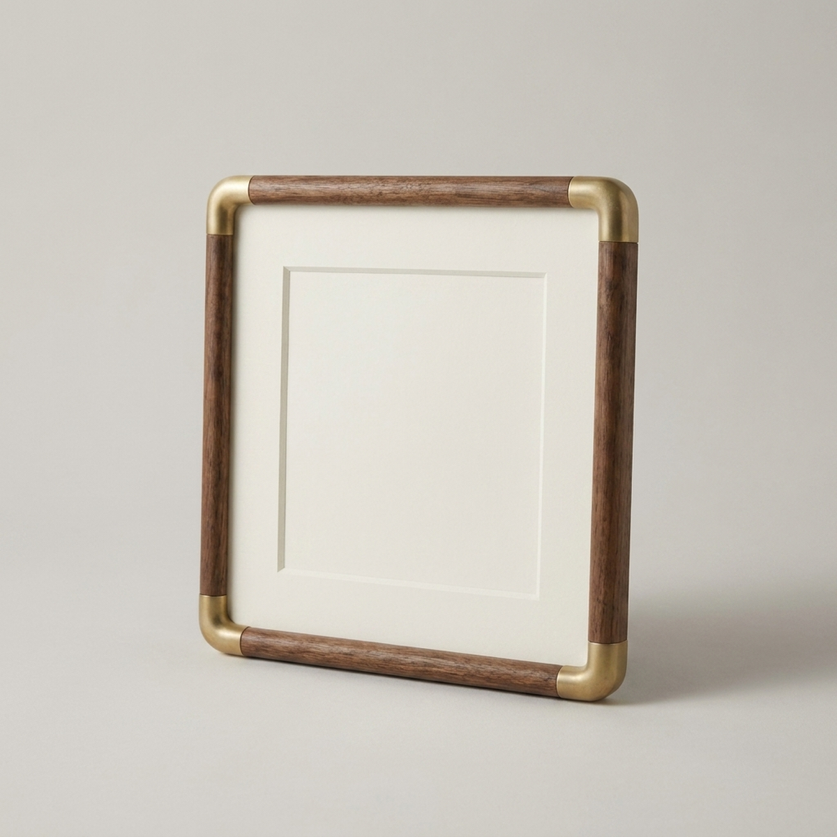 ITERPUB::cold-fleurlys-9155319234734::04-variant-black-walnut