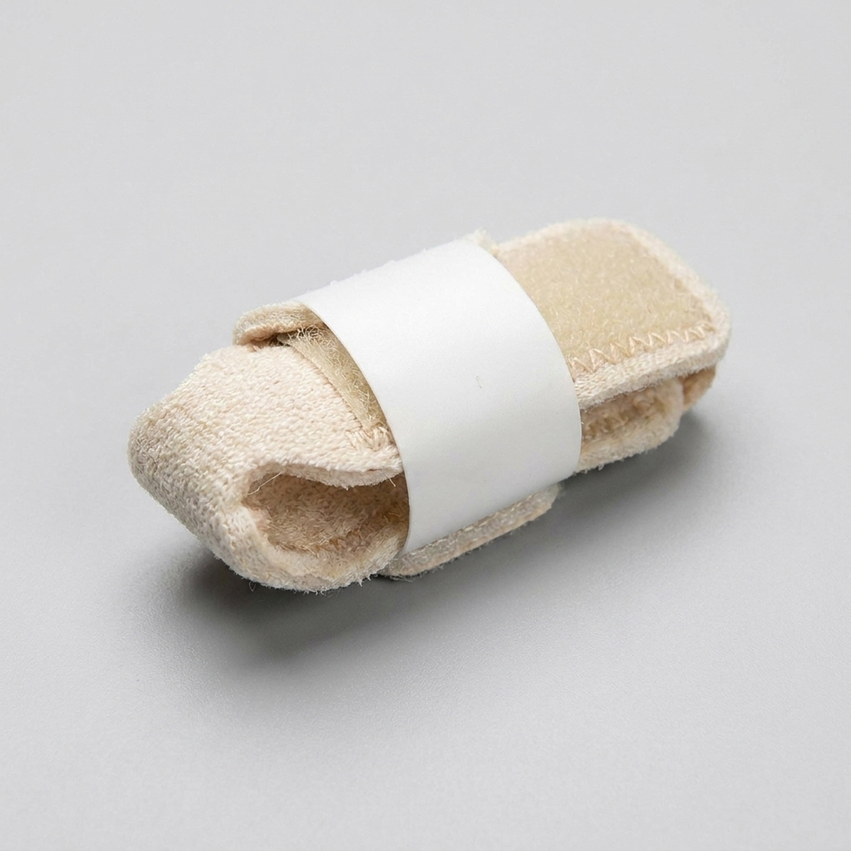ITERPUB::cold-fleurlys-9155311009966::13-variant-2pcs-white-left