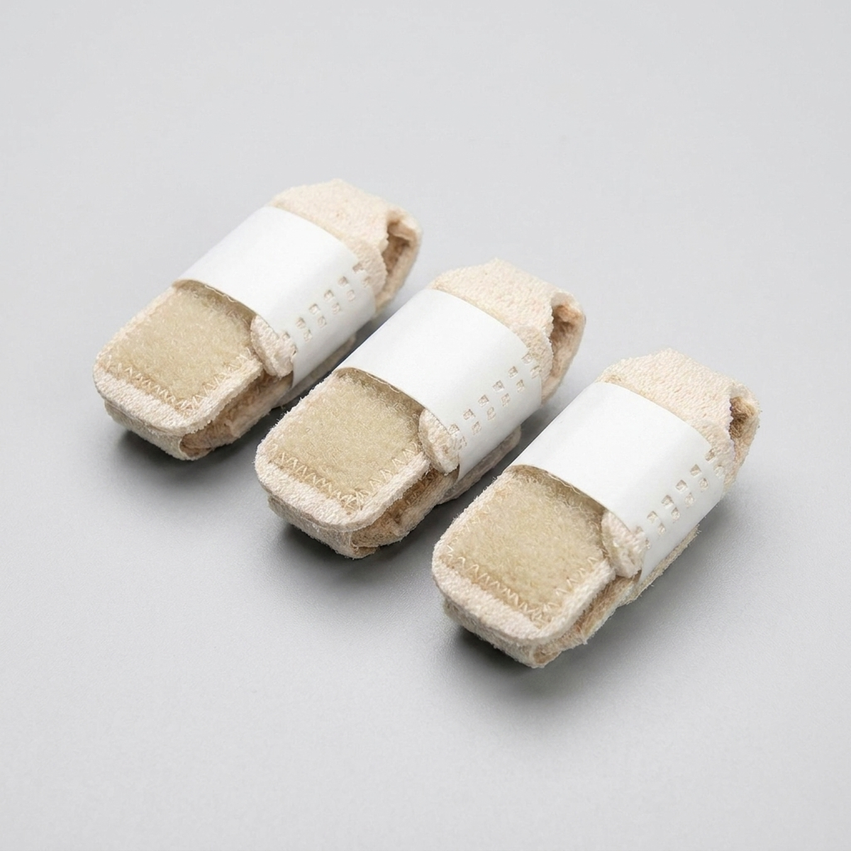 ITERPUB::cold-fleurlys-9155311009966::19-variant-3pcs-white-left