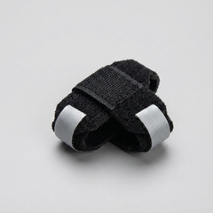 ITERPUB::cold-fleurlys-9155311009966::26-variant-4pcs-black-right