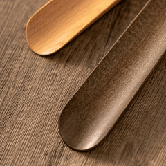CALVYRA - Magnetic Beechwood Shoehorn for No-Bend Comfort