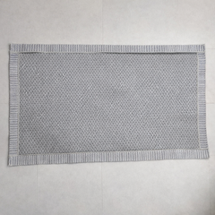 COMFORTWEFT - Quilted Sofa Cover That Stays Put and Protects