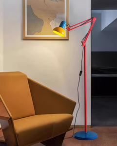 ZELMORA - Sculptural Floor Lamp for Adjustable Focused Light