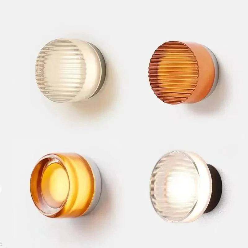 ALURAY - Sculptural Wall Light for Adjustable Warm Ambience
