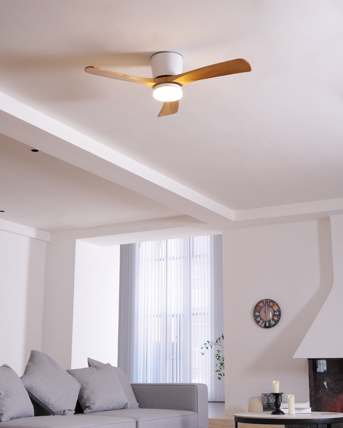 VAYLORA - Sculptural Wooden Ceiling Fan Light for Quiet Comfort