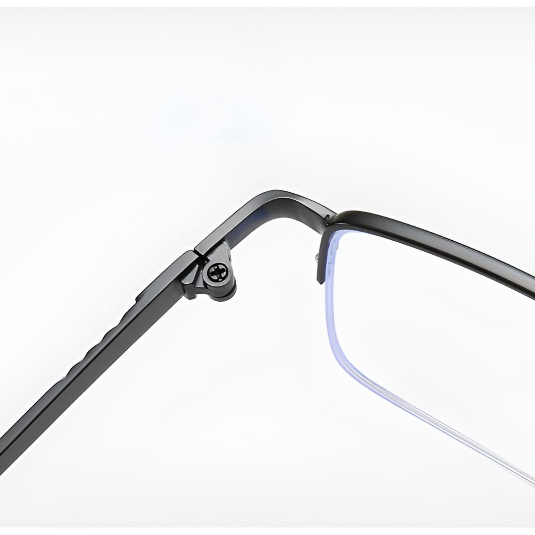 LUMEVRA - Adaptive Reading Glasses for Clarity in Changing Light