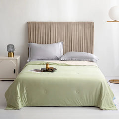 VELNIVA - Ice-Silk Cooling Comforter for Restful Summer Sleep