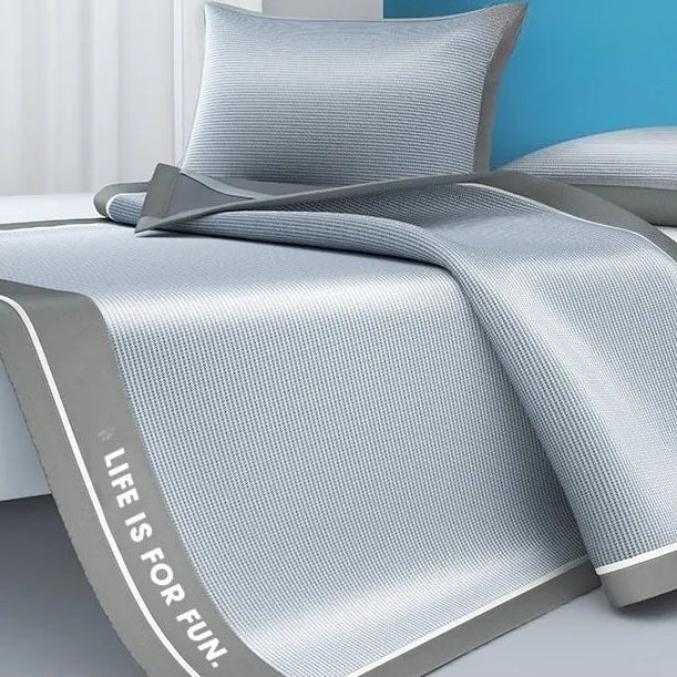 COOLWEAVE - Machine-Washable Cooling Mat for Restful Summer Sleep