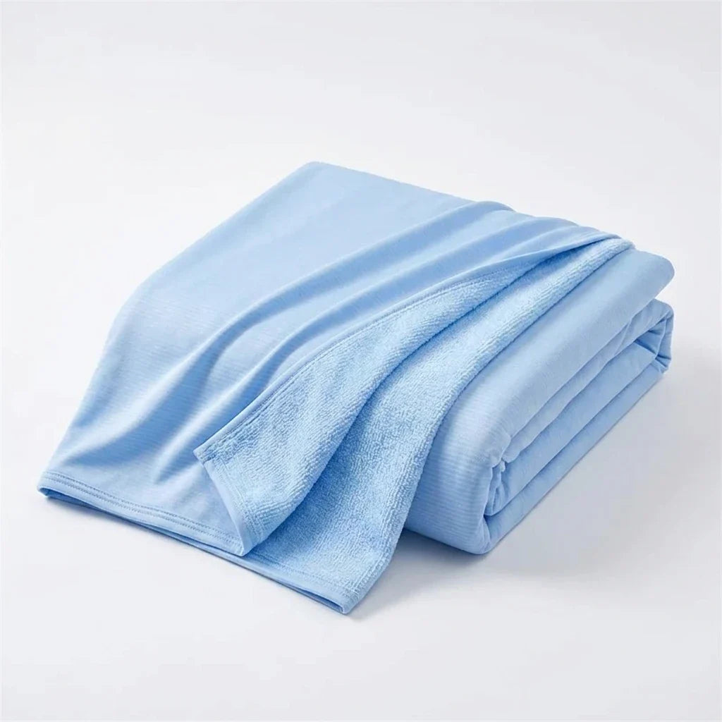CHILLORA - Cooling Blanket for Relief From Nighttime Overheating