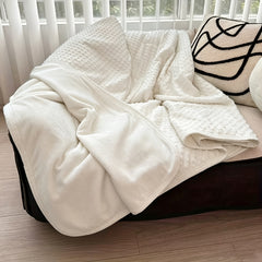 VELMORA - Cooling Throw Blanket for Calming Summer Comfort