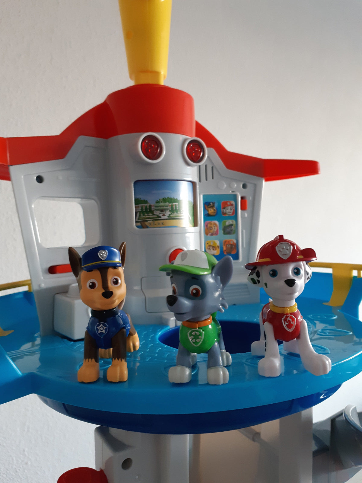 TOWRIVA - Adventure Play Tower With Cars for Imaginative Play