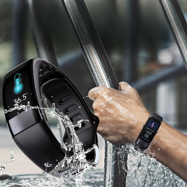 VITRAVA - Fitness Smartwatch for Effortless Daily Health Tracking